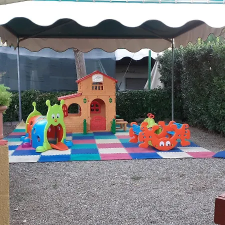 Village Internazionale メタポント